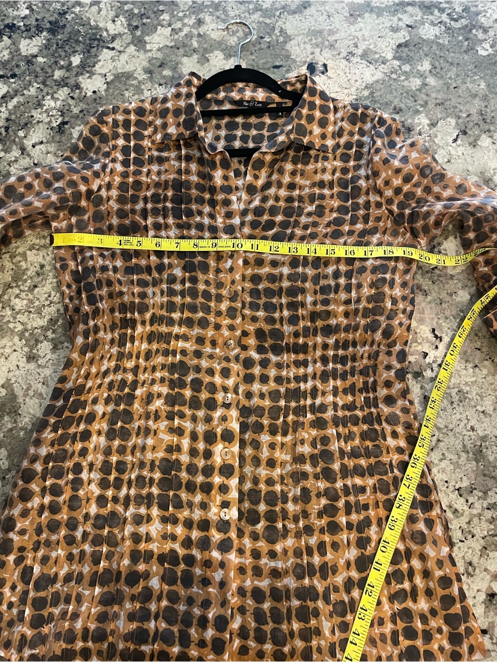 NIC+ZOE Black and Tan Printed Button-Front Blouse - Picture 11 of 12